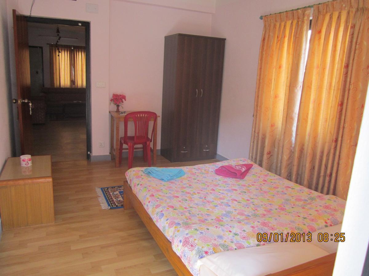 Le Rhododendron Chambres D'Hotes Kathmandu Exterior foto